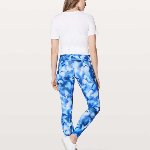 lululemon athletica Pants - Lululemon wunder under tights size 8 in EUC